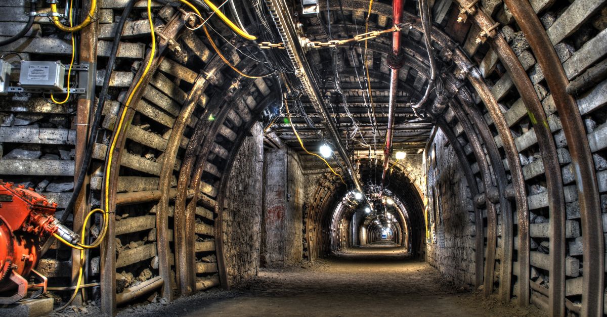 Túnel de mina de carbón